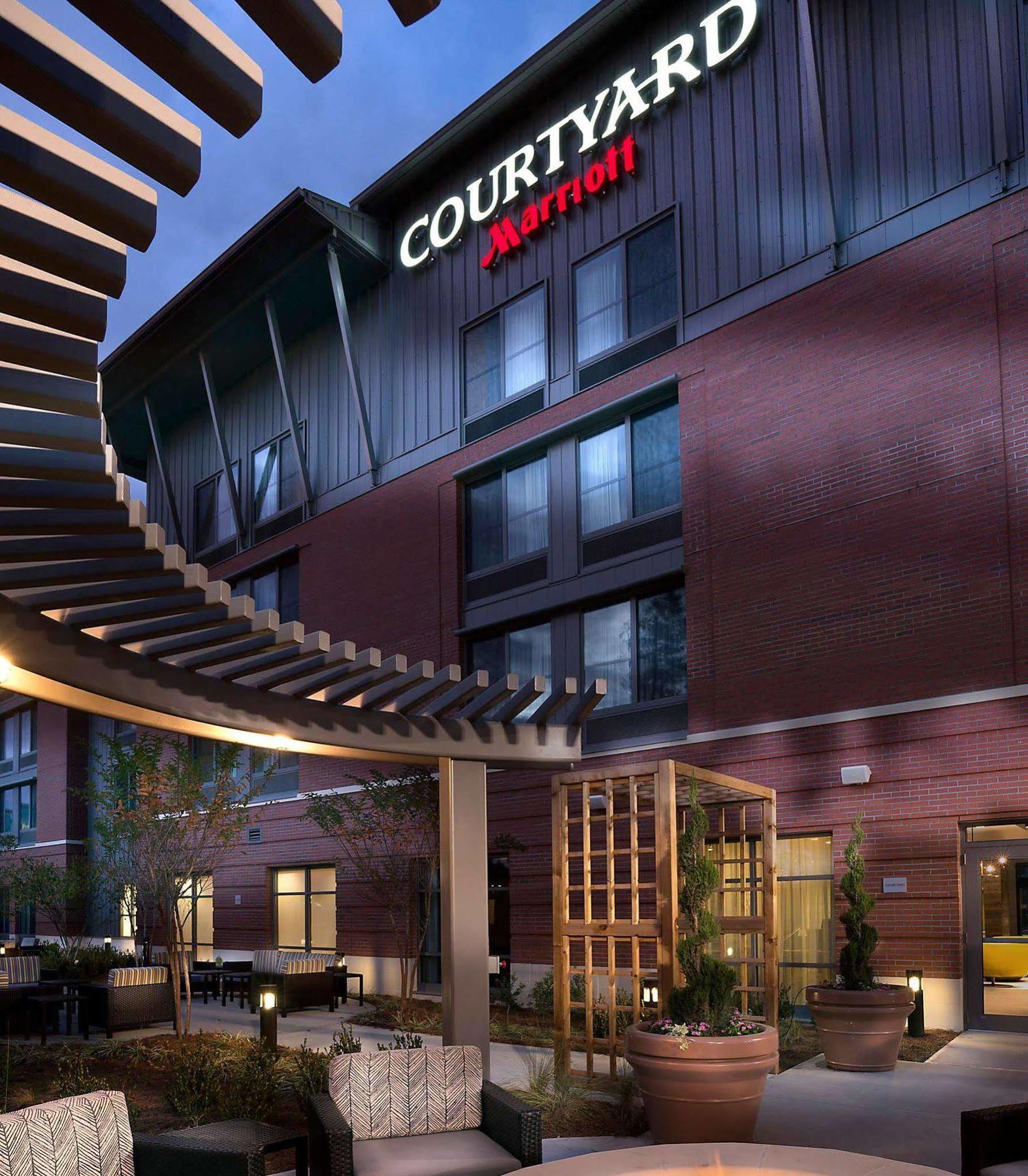 คอร์ตยาร์ด ชาร์ลสตัน ซัมเมอร์วิลล์ Hotel ภายนอก รูปภาพ